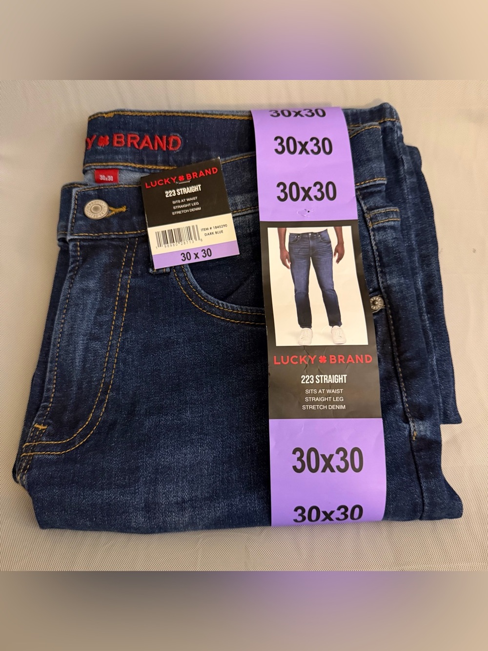 Lucky Brand 223 Straight Jeans in Dark Blue Denim